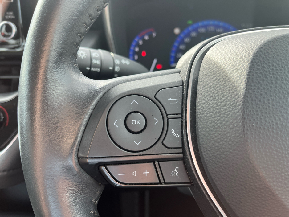 2022 Toyota Corolla - image 12