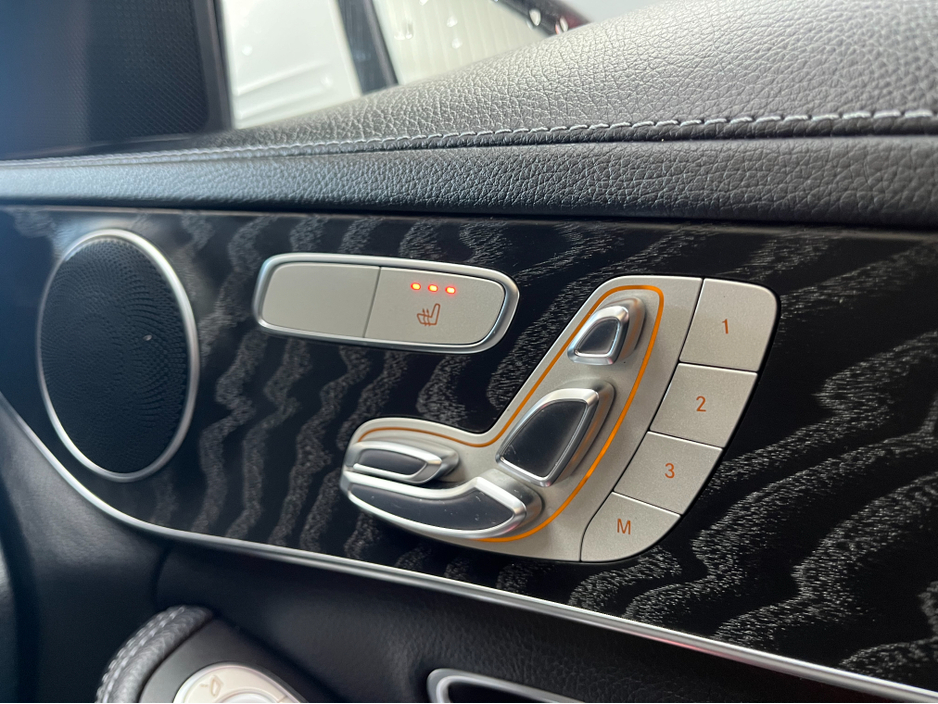 2017 Mercedes-Benz C Class - image 11