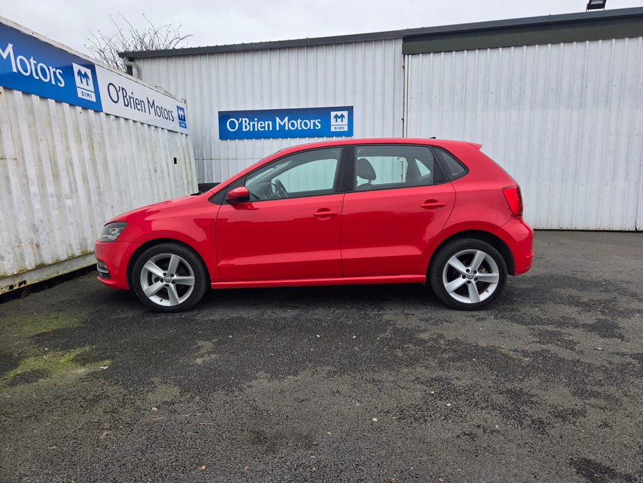 2016 Volkswagen Polo - image 10
