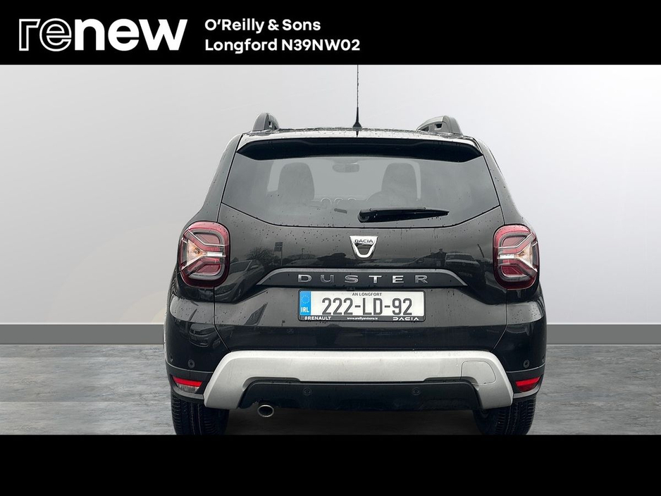 2022 Dacia Duster - image 8