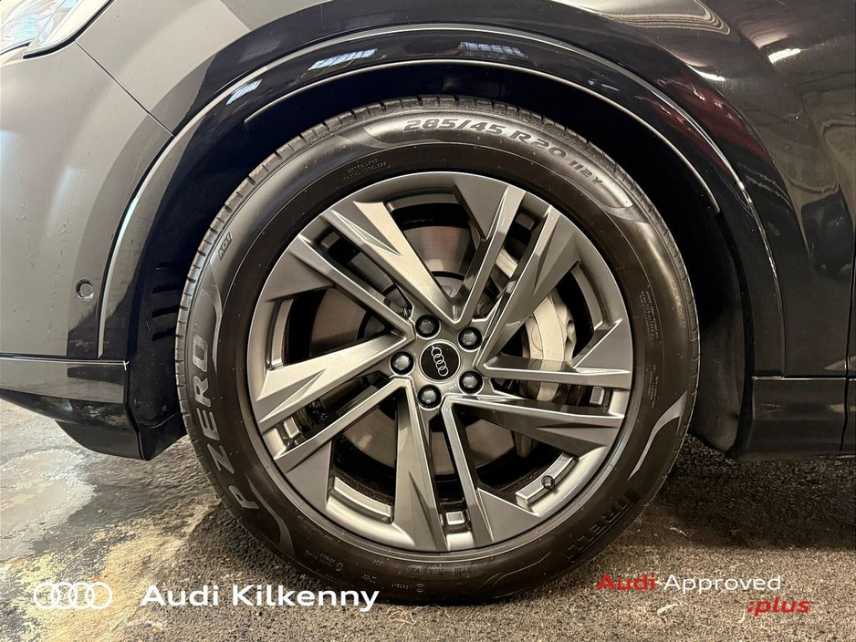 2024 Audi Q7 - image 9
