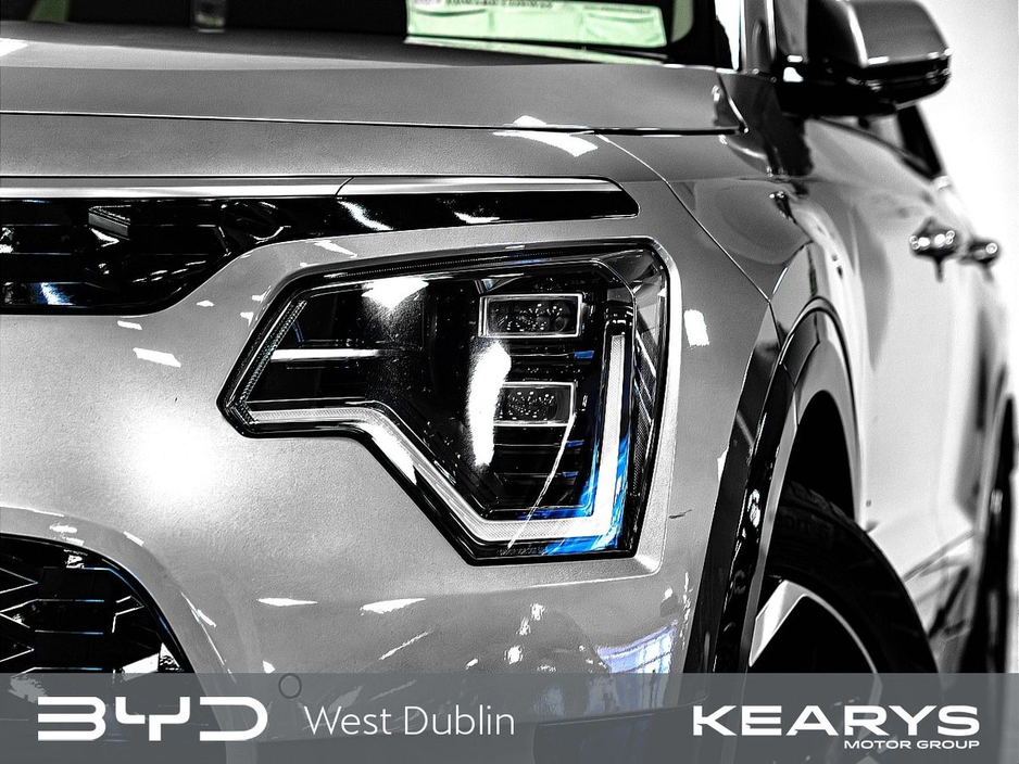 2023 Kia Niro - image 17