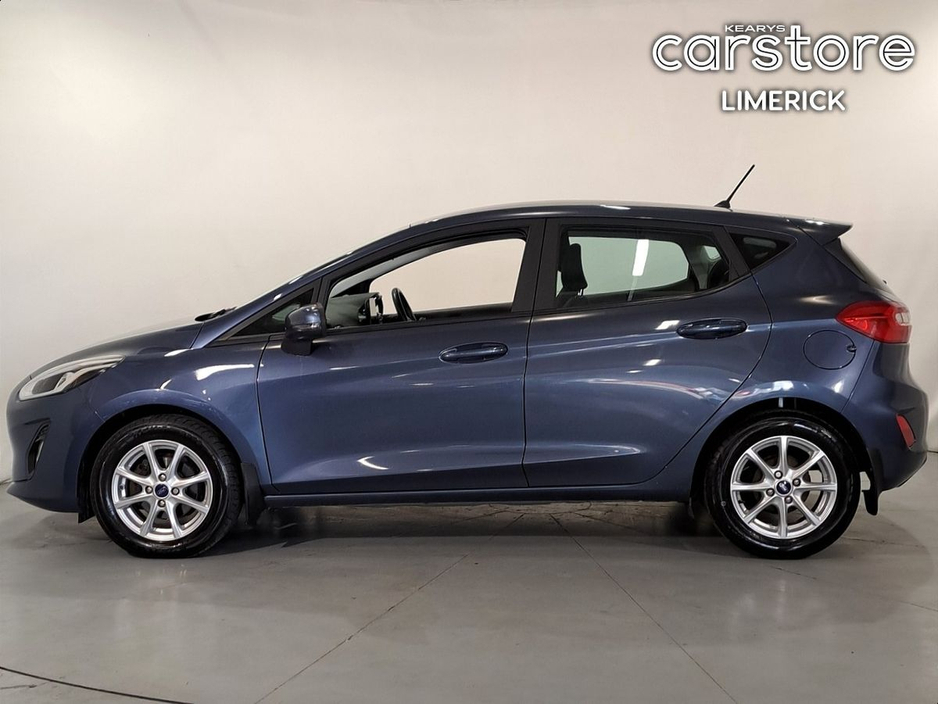 2020 Ford Fiesta - image 6