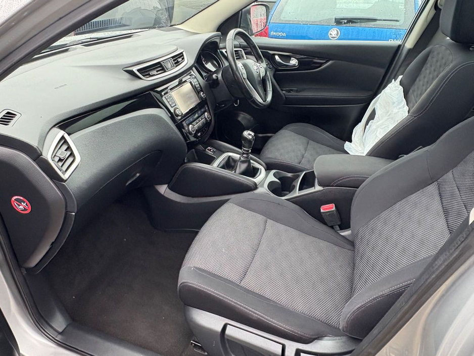 2017 Nissan Qashqai - image 11