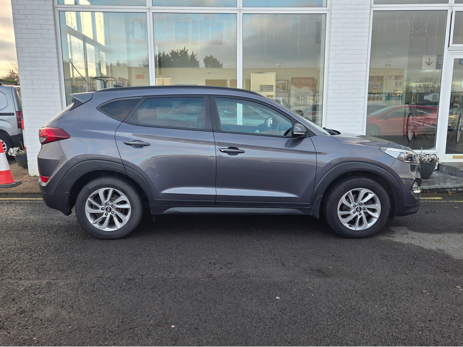 2016 Hyundai Tucson PREMIUM 5DR €10,990