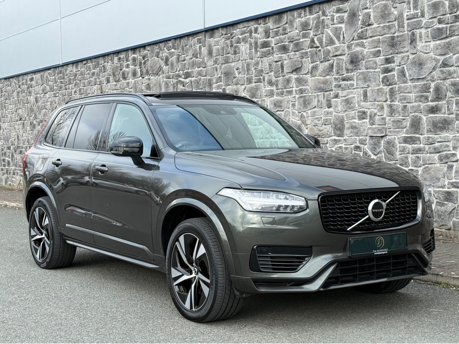 2022 Volvo XC90 - image 27