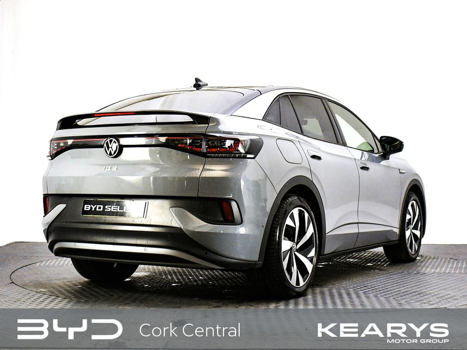 2023 Volkswagen ID.5 - image 6