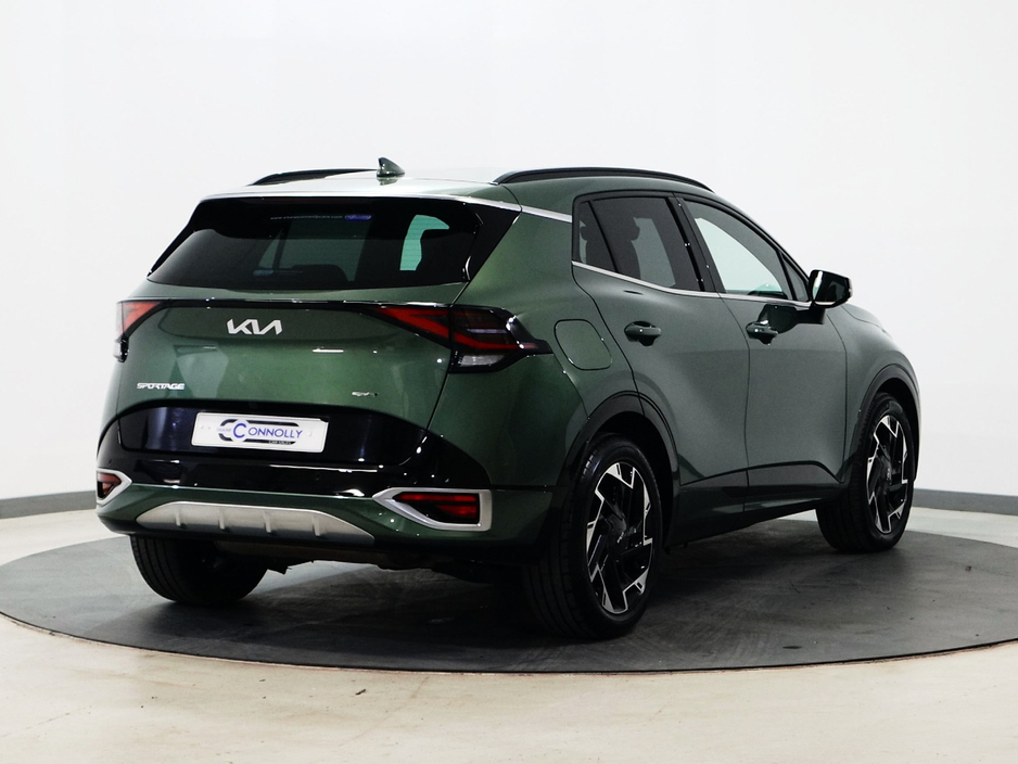 2023 Kia Sportage - image 3