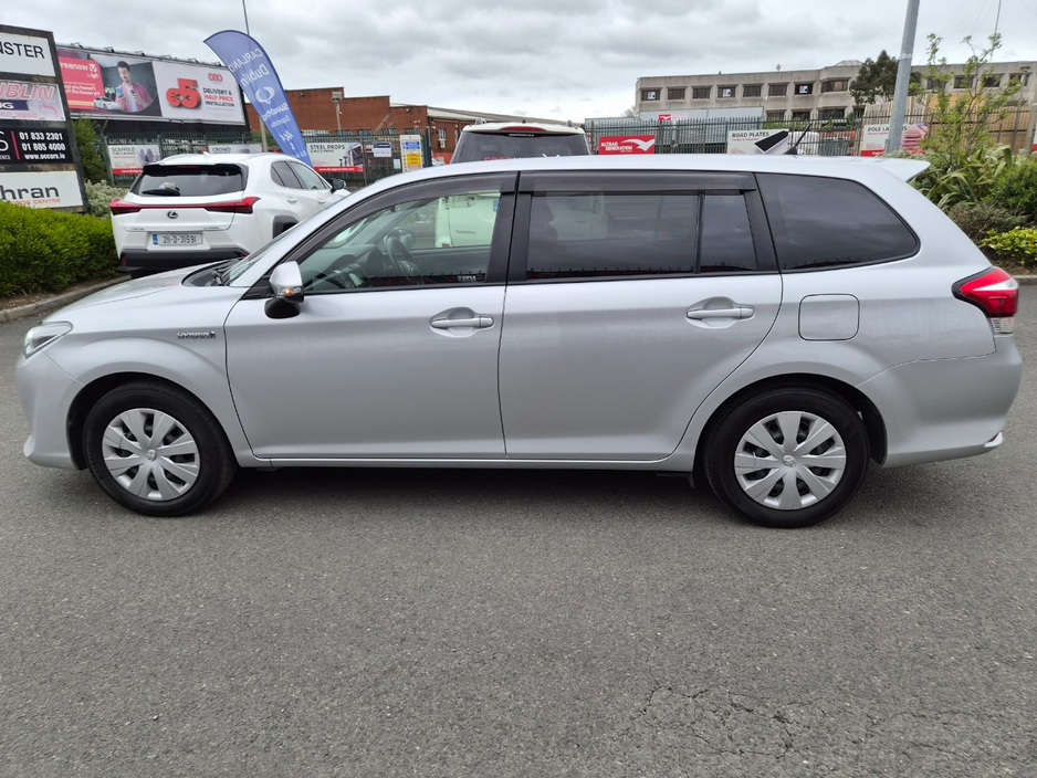 2017 Toyota Corolla - image 6