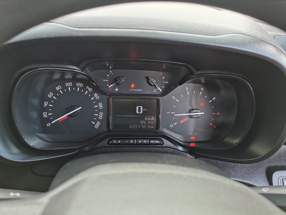 2019 Citroen Berlingo - image 9