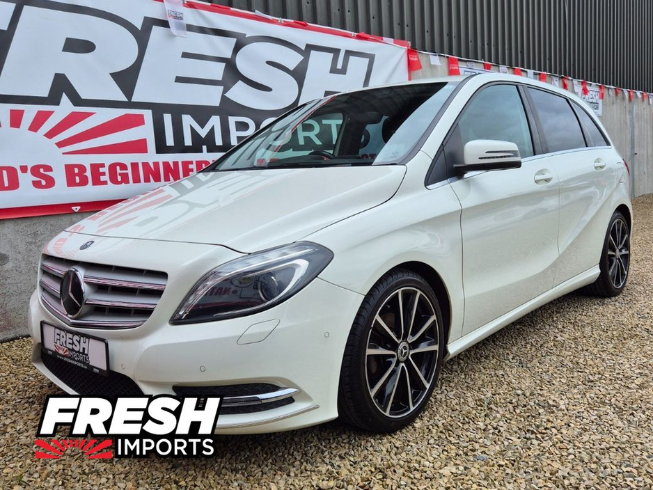 2014 Mercedes-Benz 180 *TOP SPEC MODEL*