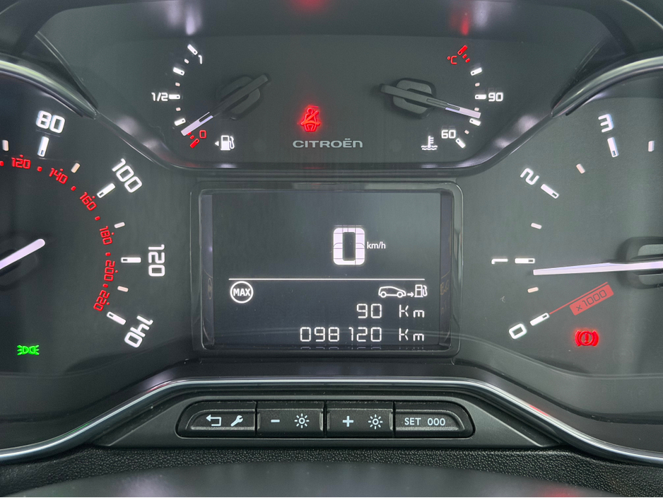 2017 Citroen C3 1.2 Petrol Flair Edition 5dr Hatchback | AA approved | March 27 nct | Reverse camera | Sold serviced and valeted with history check and warranty provided. €9,900