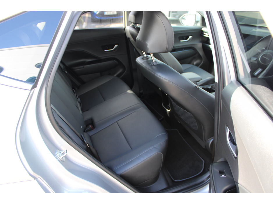 2024 Hyundai Kona - image 12