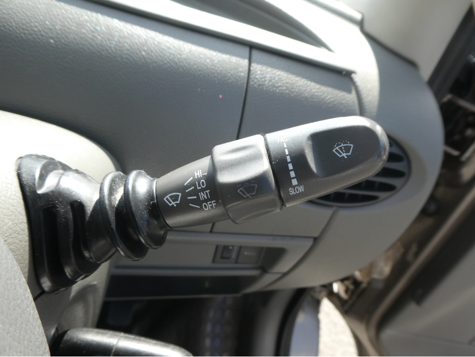 2016 LDV V80 - image 15