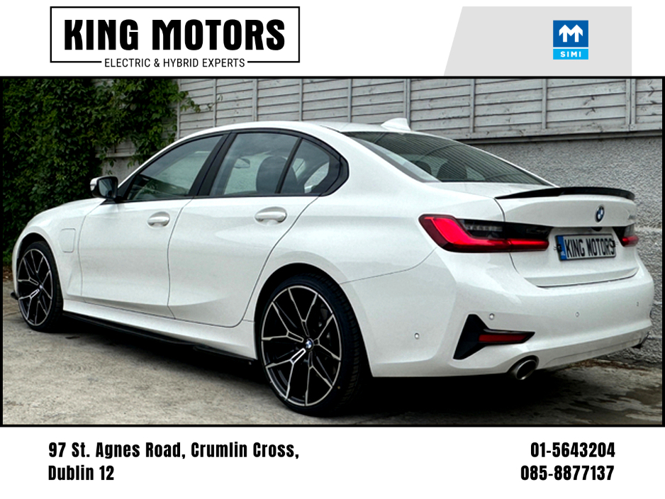 2021 BMW 3 Series - image 6