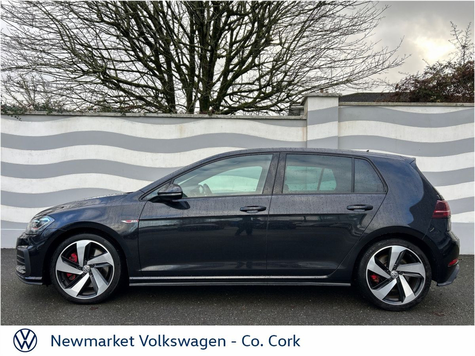 2020 Volkswagen Golf - image 22