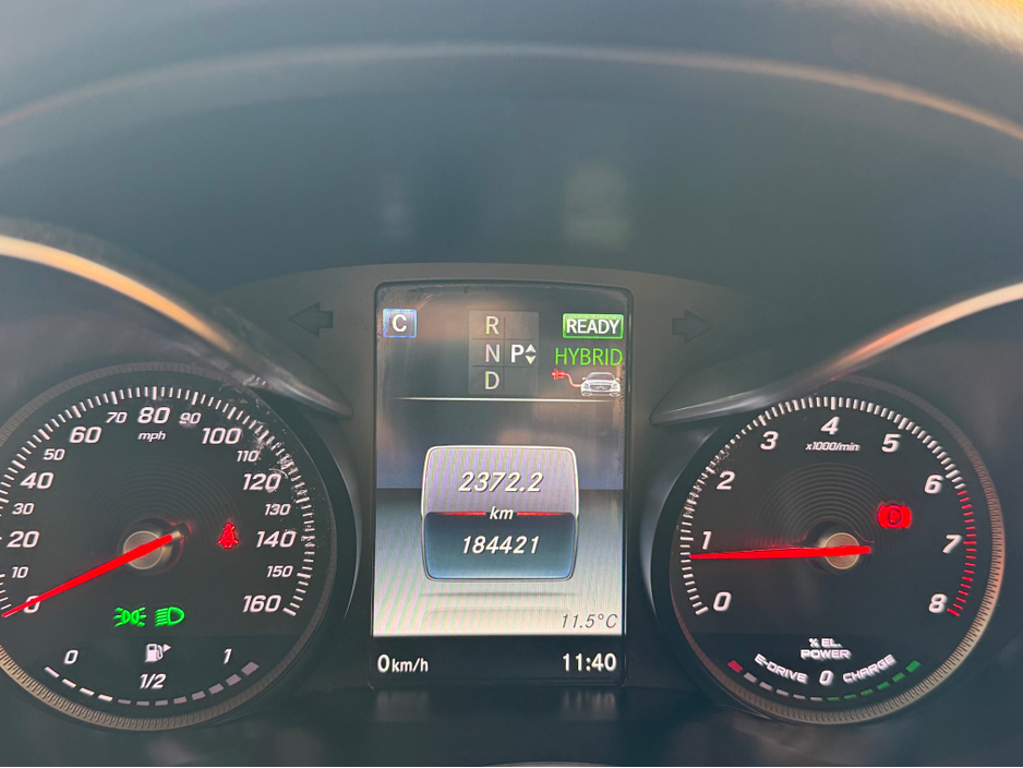 2017 Mercedes-Benz C Class - image 4