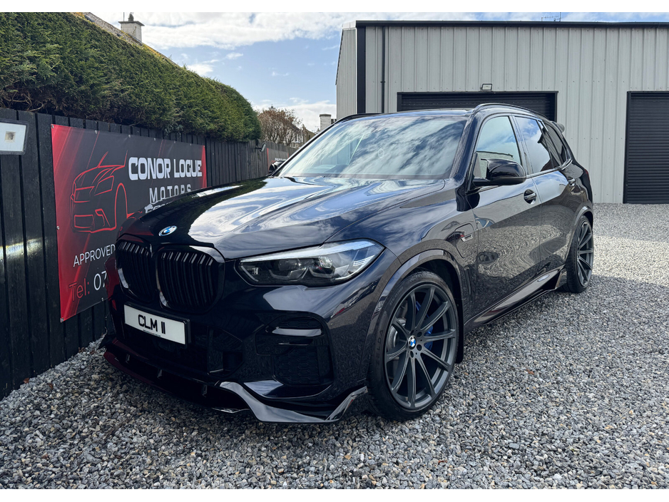 2021 BMW X5 - image 11