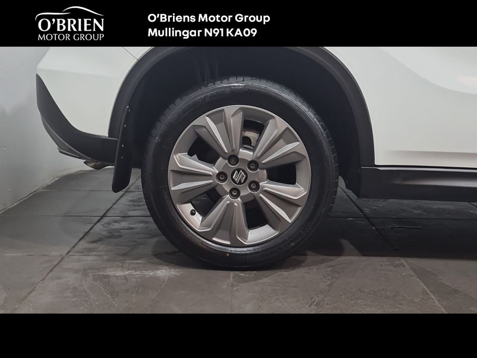 2020 Suzuki Vitara - image 9