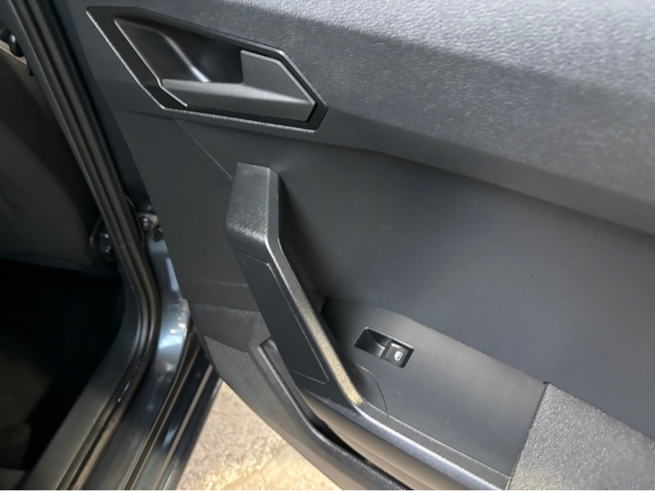 2023 SEAT Ibiza PA 1.0 TSI 110HP DS €18,999