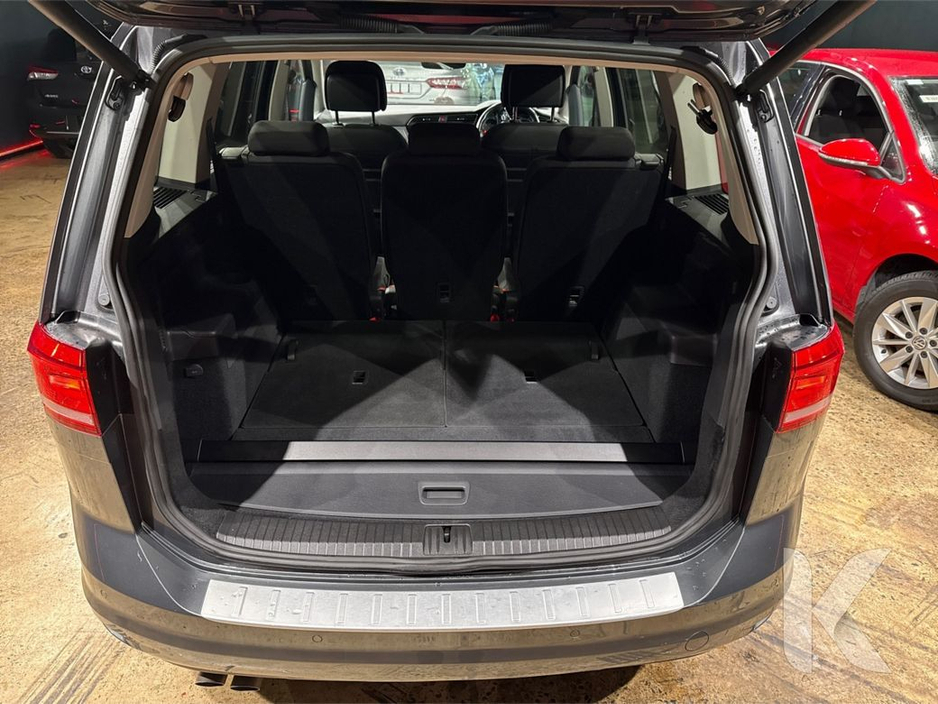 2020 Volkswagen Touran 1.4 AUTOMATIC - 7 SEATER - ALLOY WHEELS - REAR CAMERA - COMFORT LINE €24,950