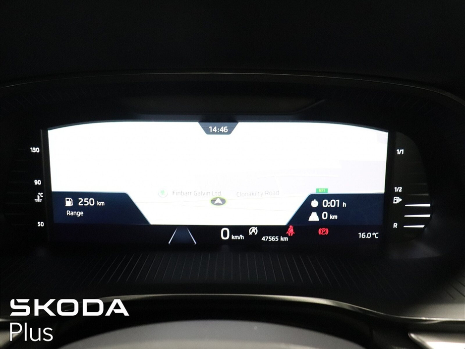 2023 Skoda Octavia - image 18