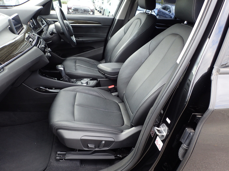 2019 BMW X1 2.0 DIESEL 18D XDRIVE SPORT PLUS AWD AUTOMATIC // HEAD-UP DISPLAY // BLACK SAPPHIRE METALLIC // FULL ELECTRIC HEATED LEATHER // PRO WIDE SCREEN SATNAV // UPGRADED SPORT ALLOYS // STUNNING JEEP €25,950