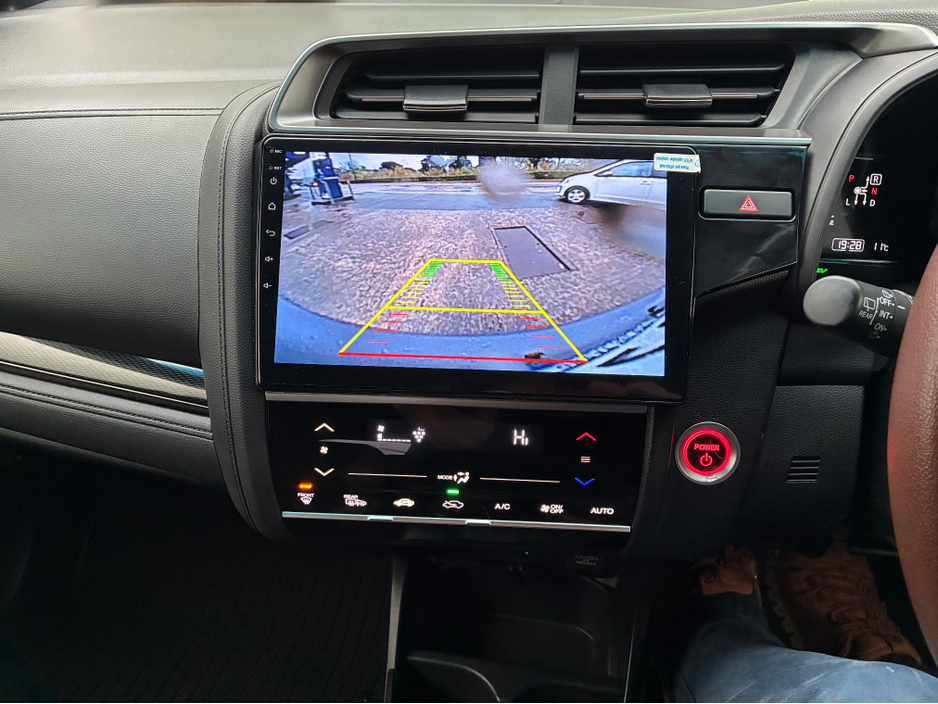 2017 Honda Fit 1.5i Petrol Hybrid L Automatic €13,500