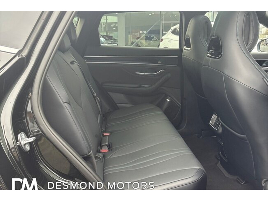 2025 BYD Seal U - image 29