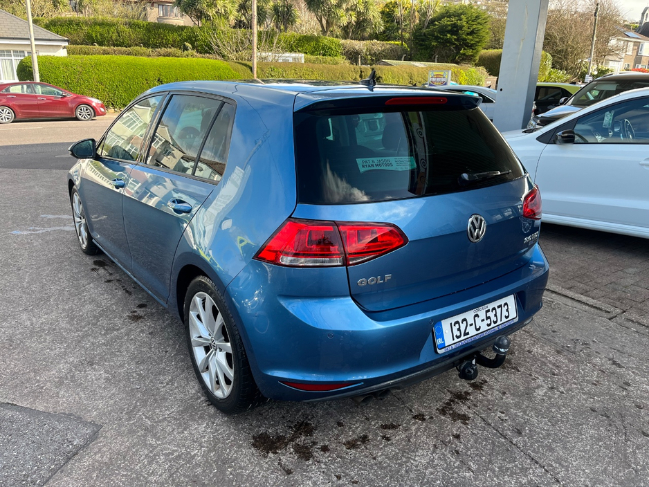 2013 Volkswagen Golf - image 4