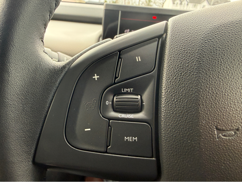 2020 Citroen C4 - image 17