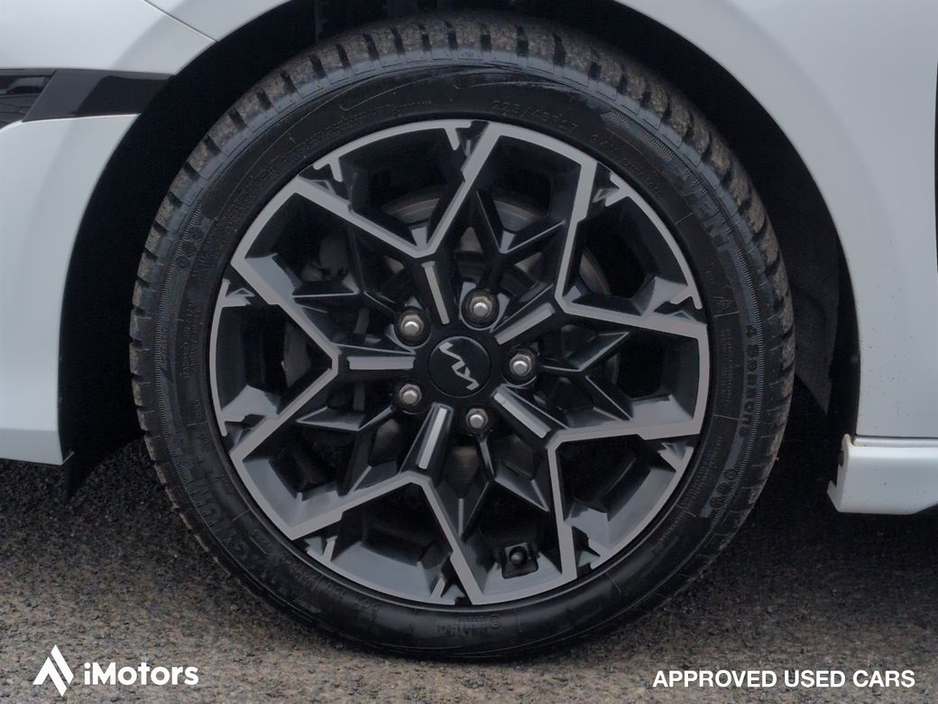 2023 Kia Ceed - image 9