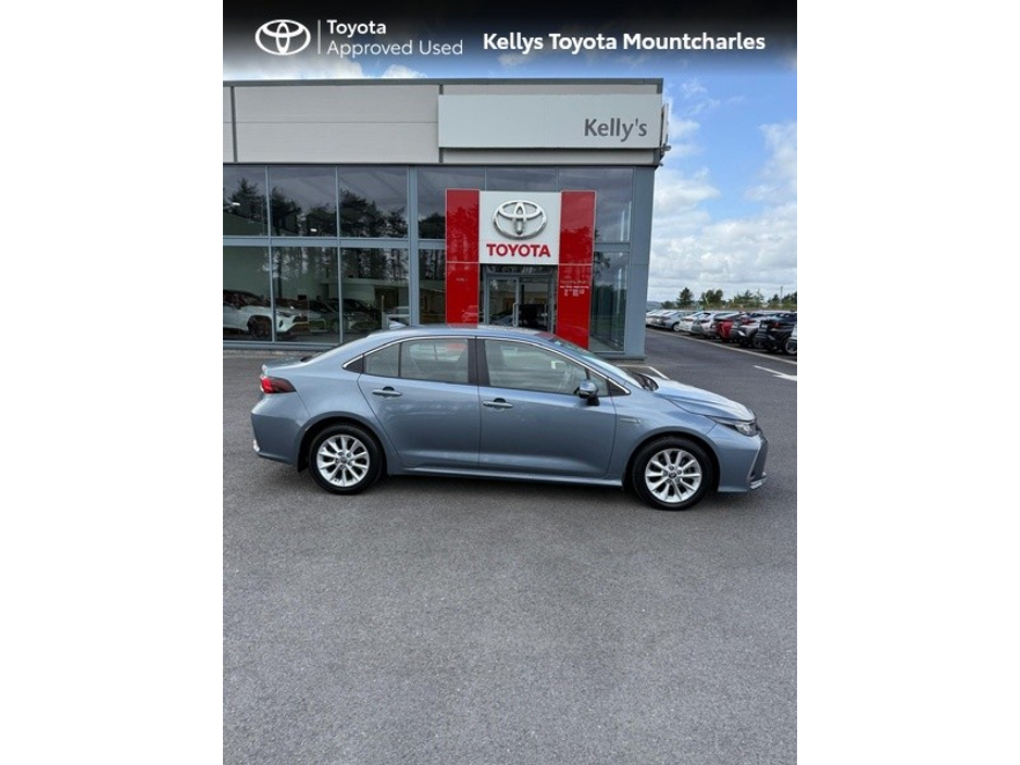 2021 Toyota Corolla - image 11