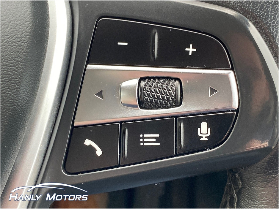 2019 BMW 3 Series - image 15