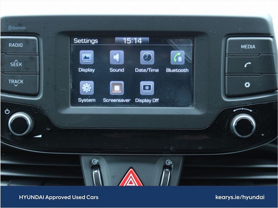 2018 Hyundai i30 - image 14