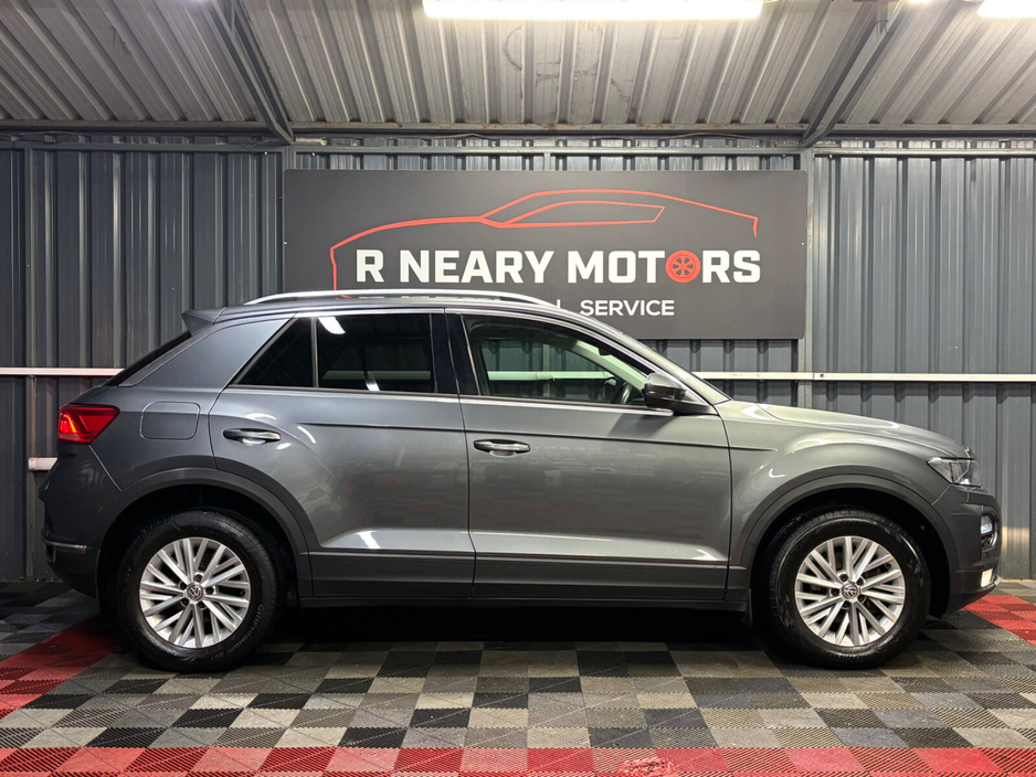 2019 Volkswagen T-Roc 1.6 TDI 115bhp Design €19,950