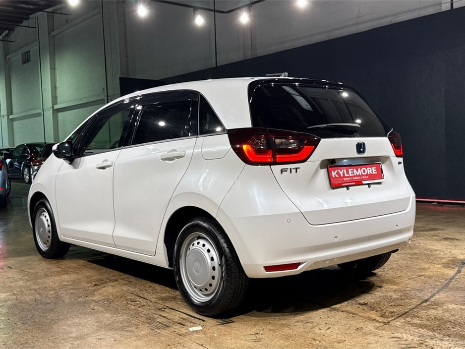 2022 Honda Fit - image 5