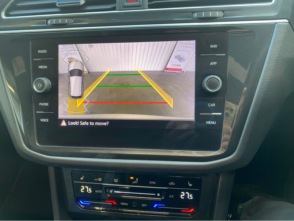 2024 Volkswagen Tiguan - image 17