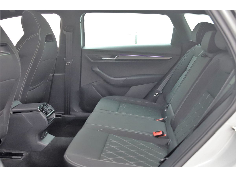 2024 Skoda Karoq - image 15