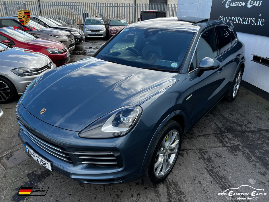 2020 Porsche Cayenne - image 29