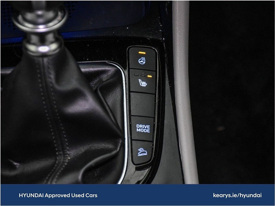 2022 Hyundai Tucson - image 16