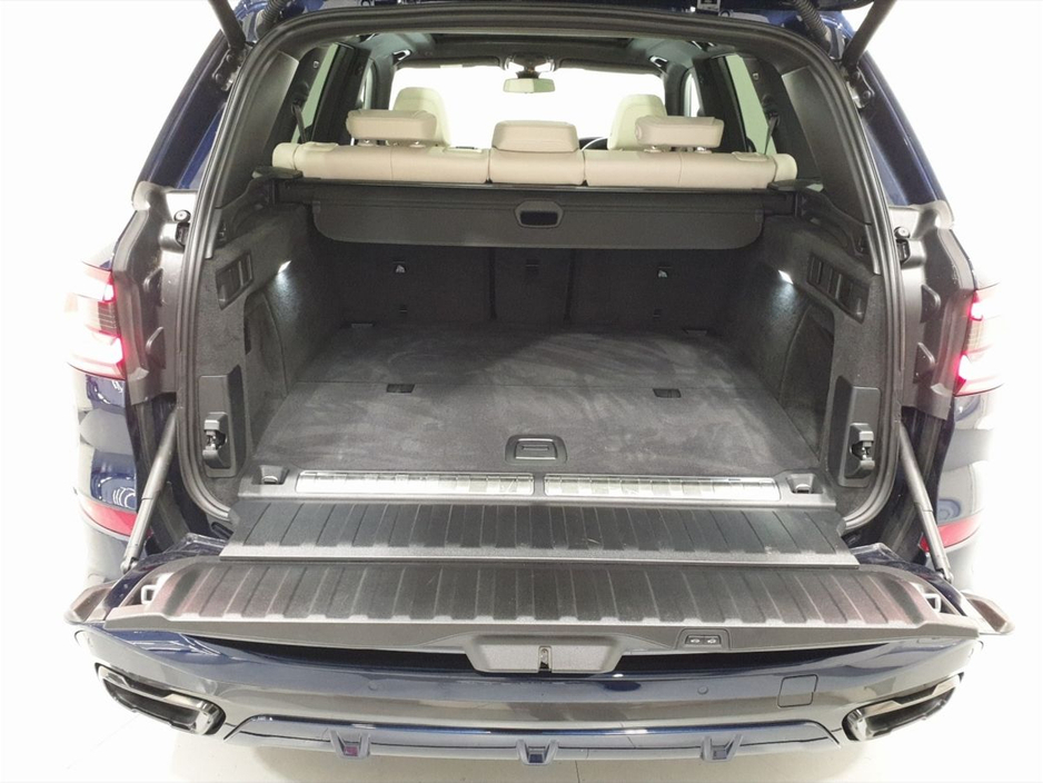 2021 BMW X5 xDrive45e M Sport €59,950