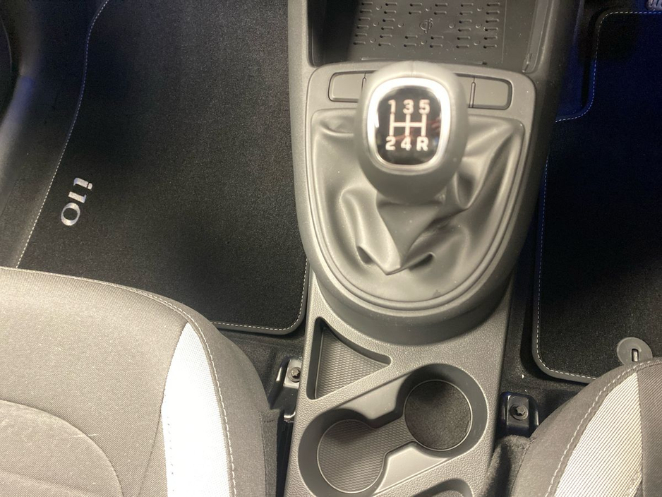 2026 Hyundai i10 - image 21