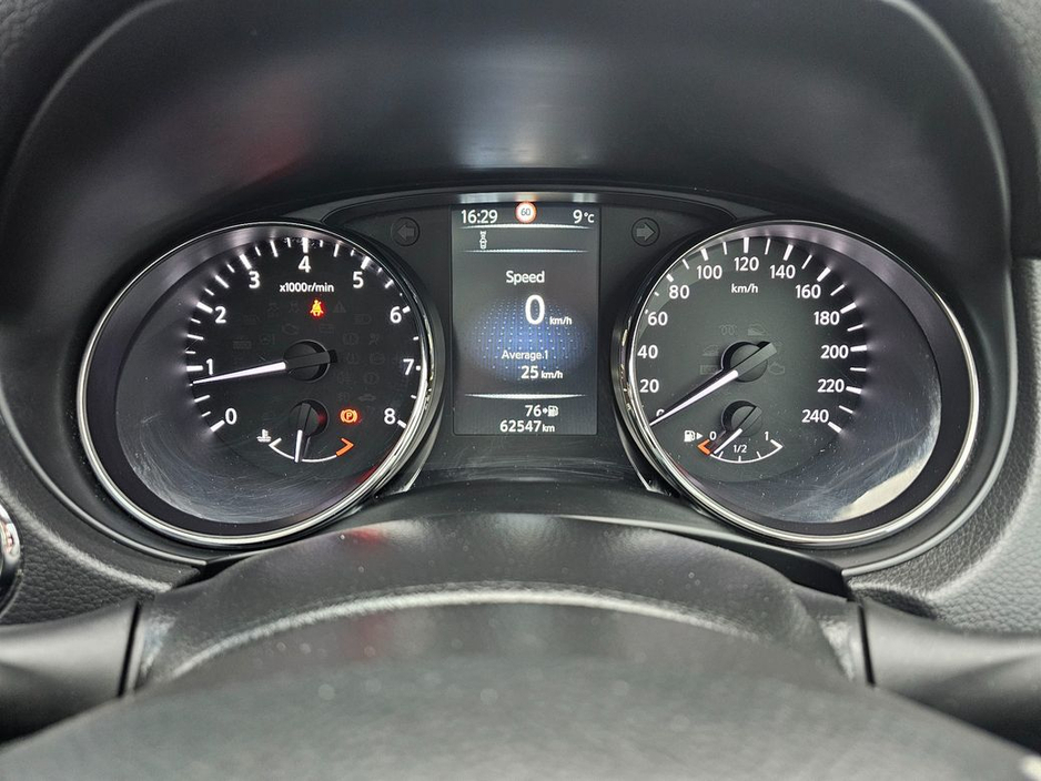 2017 Nissan Qashqai - image 24