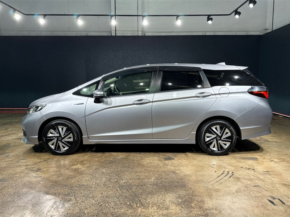 2020 Honda Shuttle - image 6
