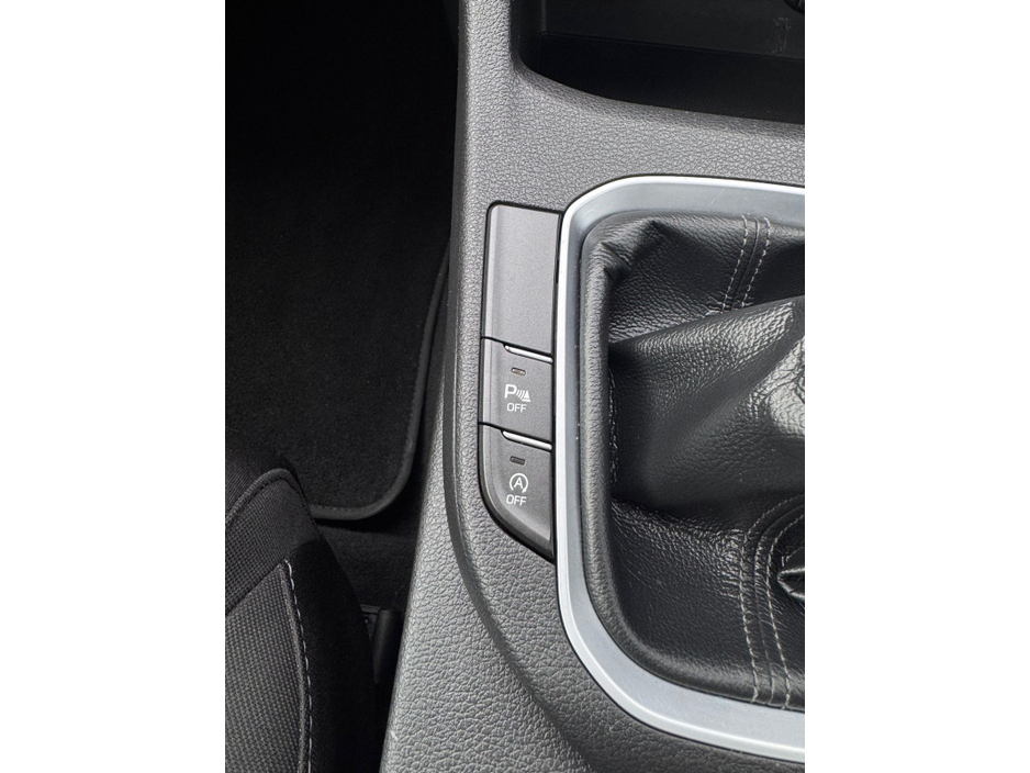 2019 Hyundai i30 - image 31