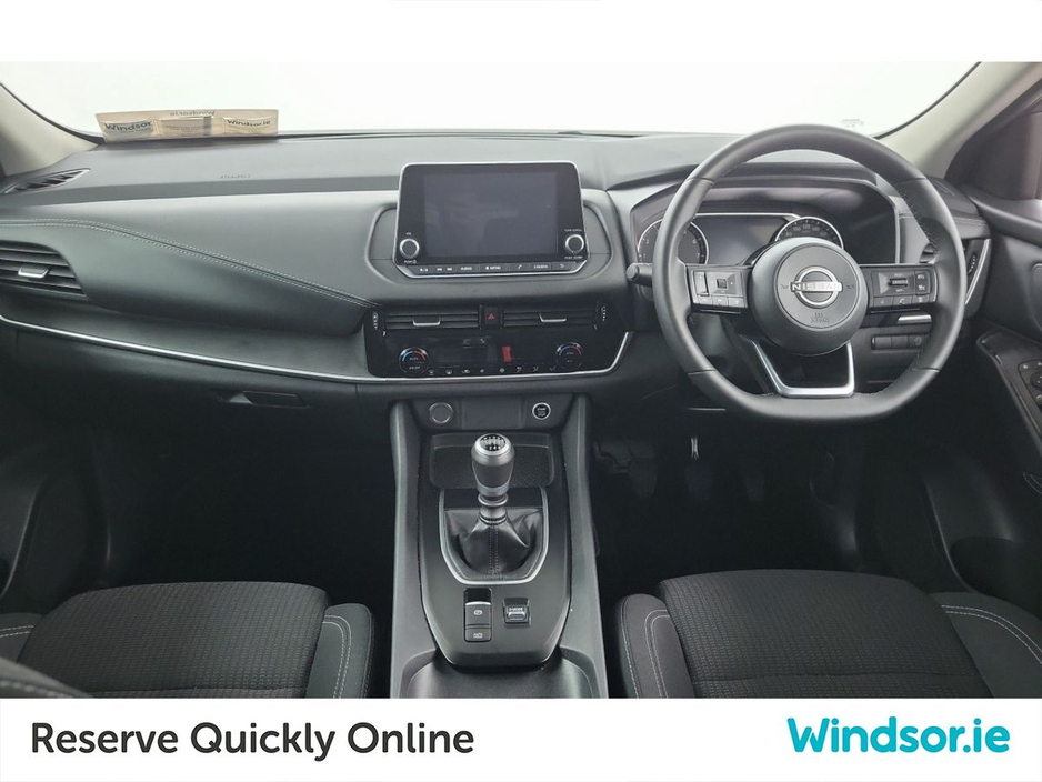 2025 Nissan Qashqai - image 3