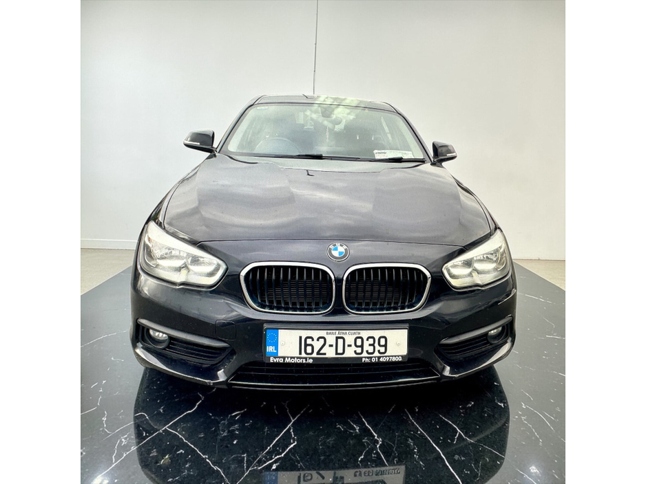 2016 BMW 1 Series - image 12