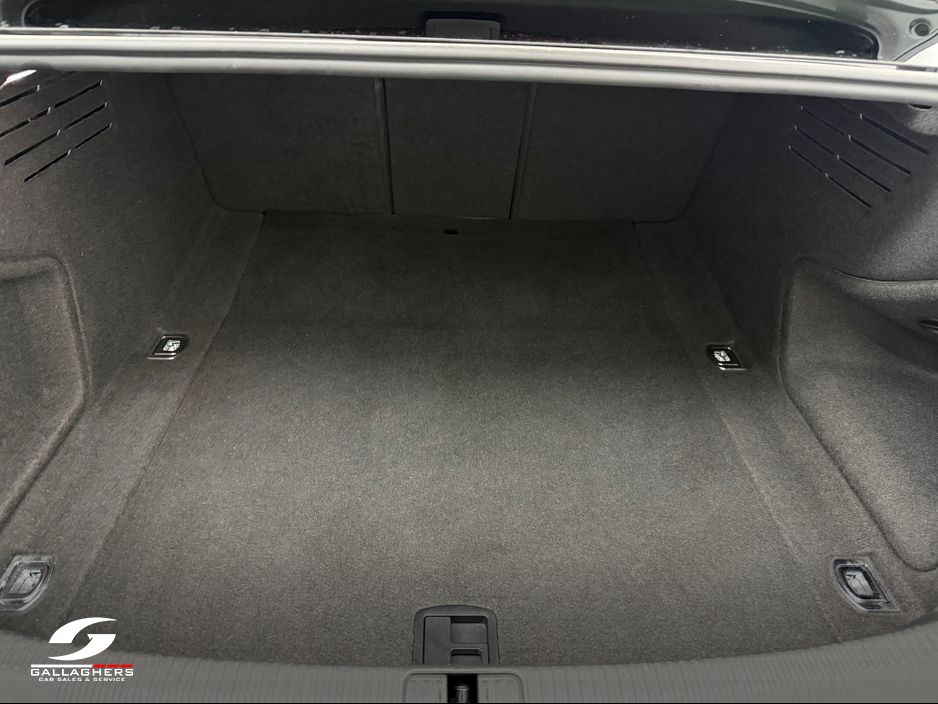 2022 Audi A4 - image 16