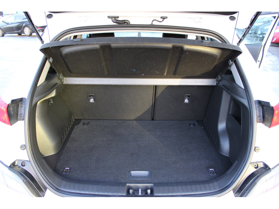 2023 Hyundai Kona Kona EV Executive 39 kWh €20,950